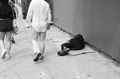 Homeless : Street Life : New York : Personal Photo Projects : Photos : Richard Moore : Photographer